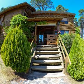 LA LINDA - Cabaña de Montaña, hotel in Villa Berna