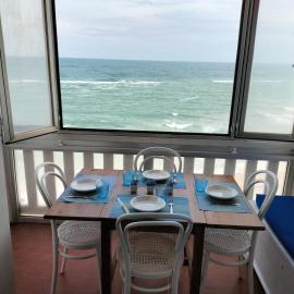 Casa Mary, hotel in Marotta