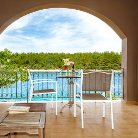 Windward Suite at Captains Guesthouse