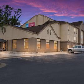 코럴빌에 위치한 호텔 SureStay Plus Hotel by Best Western Coralville Iowa City