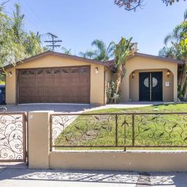 Woodland Hills 3 bedroom w/ pool and spa