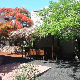 Hostal Vista al Mar, hotel en Puerto Ayora