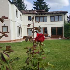 Casa La Manzanera, hotel in Burgos