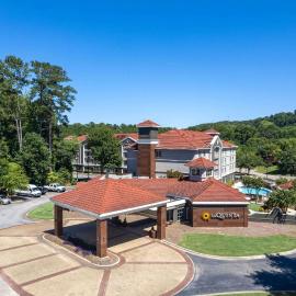La Quinta by Wyndham Birmingham Hoover, ξενοδοχείο σε Hoover