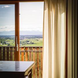 Private Villa with wellness area on Collio hills, hotel din Cividale del Friuli