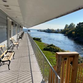 Old Mill Motel, hotel di Blind River