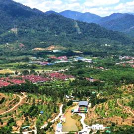 Happy Valley Eco Farm, hotel a Kerling
