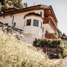 Haidgerberhof - apartments & homemade food, hotel a Longostagno