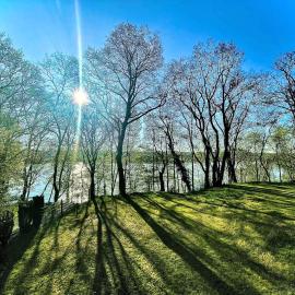 100m2 Fewo im Haus am See mit Garten bei Potsdam, hotell i Schwielowsee