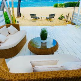 Villa cocoon sur la plage, hotel a Baie Nettle