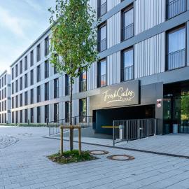 FreshSuites & Bar, hotel in Dachau