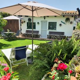 Casa Rural Eneida, hotel a Chiquenge