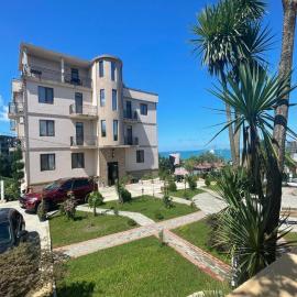 Green Yard Hotel, hotel i Batumi