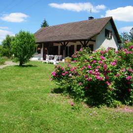 Chambre d'hôtes à la campagne "Le coudry", hotel em Serley