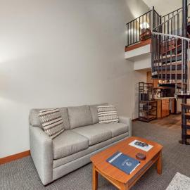 A312 One Bedroom & Loft Standard View, hotel din Oakland