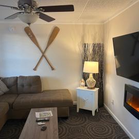 The Beachside Co, hotel v mestu Sylvan Beach