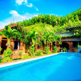 Phong Nha Hillside View Bungalow, hotel in Phong Nha