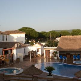 Hostal Los Pinos, Hotel in Zahora
