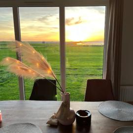 Luxus Chalet Meeresweitblick, hotel in Westerland