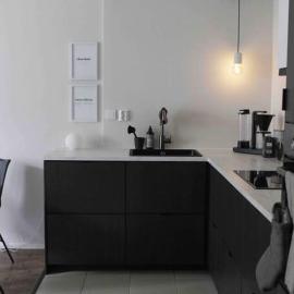 Lovely two room unit with free parking