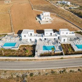 Blue diamonds villas Paros, khách sạn ở Pounda
