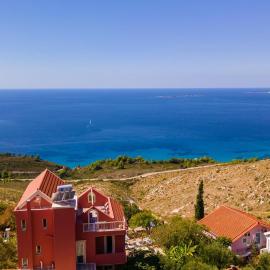 Aeolos Studios Kefalonia, Hotel in Khelmáta
