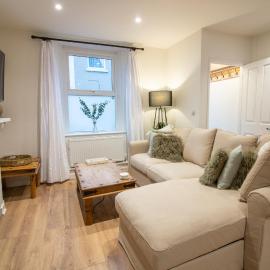 Stylish and Modern Town Centre End-of Terrace Home