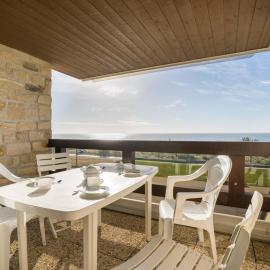 Carnac - Studio cabine 4 pers, 28m², vue mer, parking, animaux acceptés - FR-1-477-117, hotel in Carnac