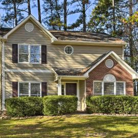 Raleigh Home Near Dining + Shops!, hotel in Raleigh