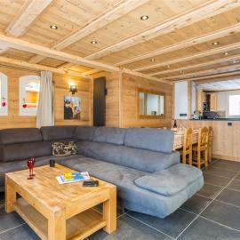 "Chalet Triplex 12 Pers à Val Thorens - 4 Flocons Or, Cheminée, WiFi, Proche Pistes et Commerces" - FR-1-637-10, hotel i Val Thorens