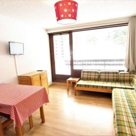 Studio cosy avec coin montagne, proche pistes et commodités, piscine et jardin, La Salle-les-Alpes - FR-1-330F-98, hotel a Serre Chevalier