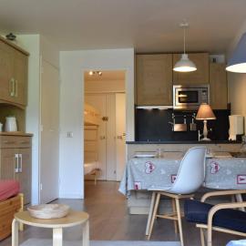 Studio pour 4 personnes à Méribel - Centre avec balcon et parking privé - FR-1-180-206