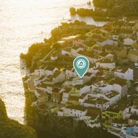 Best Houses 71 - Casa das Ondas, hotel di Peniche
