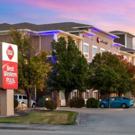 Best Western Plus Butterfield Inn, hotel din Hays