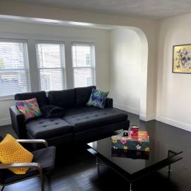 Modern Three Bedroom Condo - Boston, hotell sihtkohas Stoneham