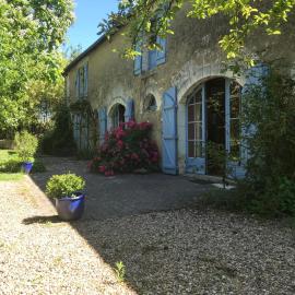 Large family house for young and old in great calm in South Touraine
