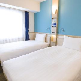 Toyoko Inn Urawa misono eki Higashi guchi, отель в городе Сайтама