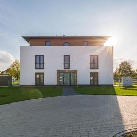 Luxus Spa Penthouse Sundowner, Hotel in Göhren-Lebbin