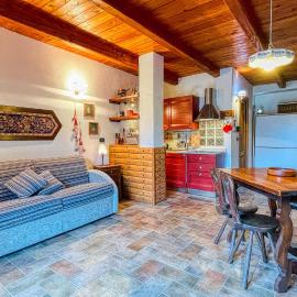 Appartamento Saint Claude - Affitti Brevi Italia, хотел в Улкс