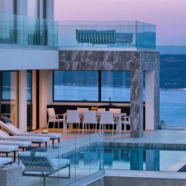 Villa Ateneum with sea view, jacuzzi and infinity pool