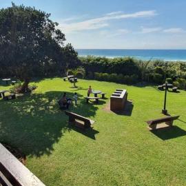 *502 Shoreline Beach Flat* Strictly Halaal, hotel in Freeland Park