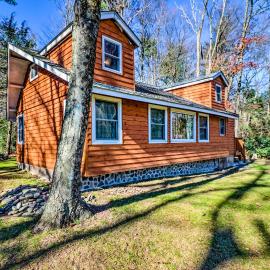 Cozy Tannersville Gem - Ski, Hike, Explore!
