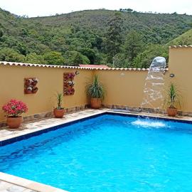 Pousada Alejandro, hotel a Cunha