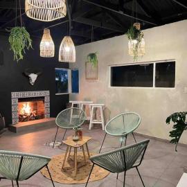 The Minimalist Hide away, hotel em Benoni