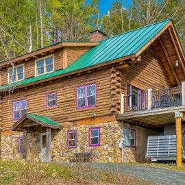 Wood Road Retreat, hotell sihtkohas Quechee