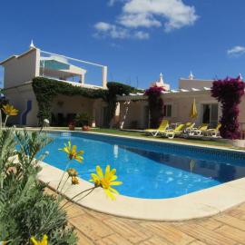 Villa do Farol, hotel i Estômbar