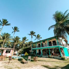 Indiana Kite school and Hostel, khách sạn ở Cumbuco