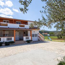 Apartment Pasman 8274a