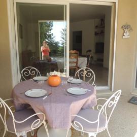 COMME une petite MAISON à 3,5 kms d'Avignon