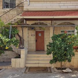 Issa's House